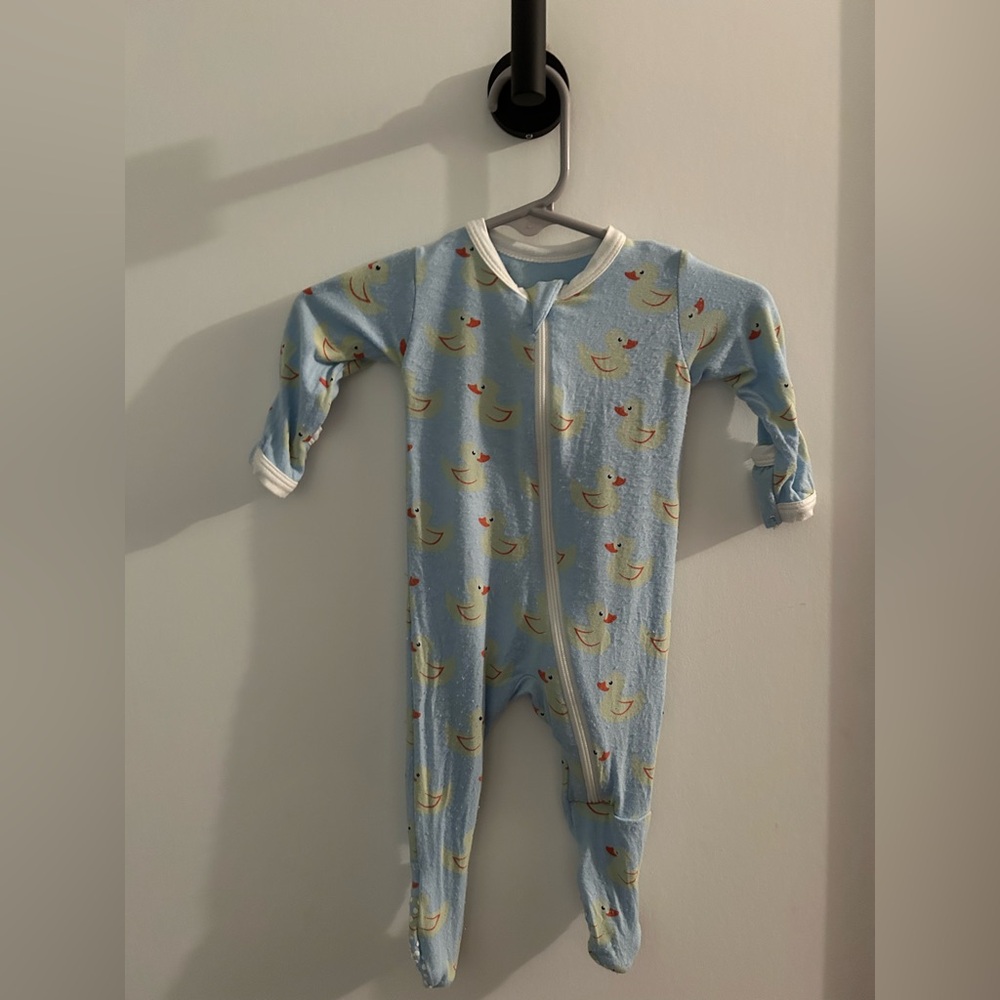Kickee NB duck footie